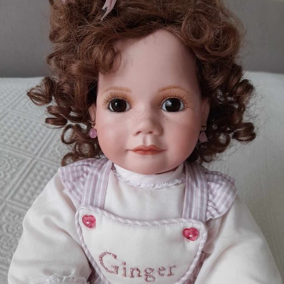 Vintage Porcelain Doll Ginger 1992 22in - Picture 2 of 7
